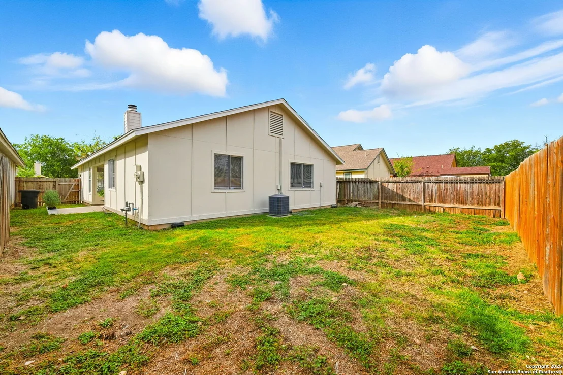 Photo of 10127 Pebblestone