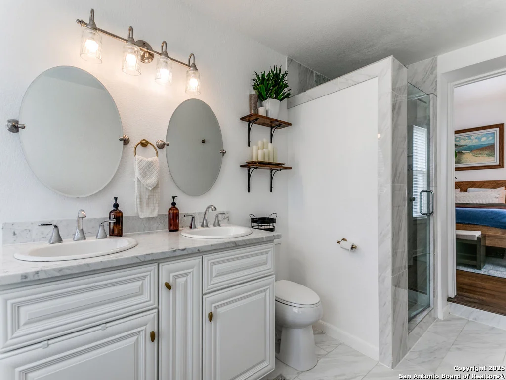 Photo of 223 Thorain