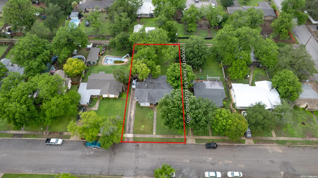 Photo of 832 Maple St