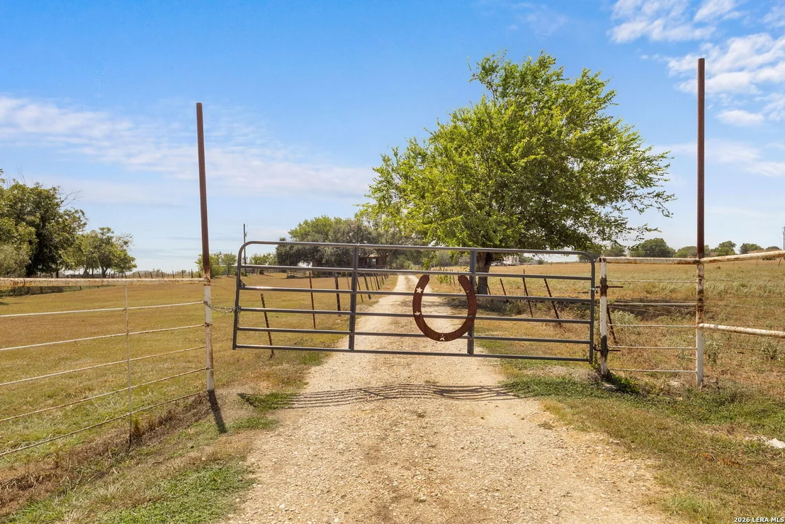Photo of 411 Willmann Rd