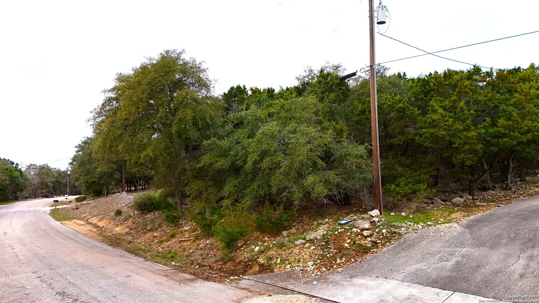 Photo of 1237 Springwater