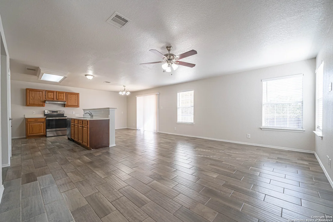 Photo of 7702 Hedrick Farm