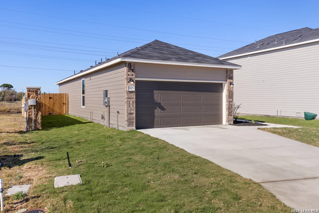 Photo of 3905 WOODSIDE DRIVE