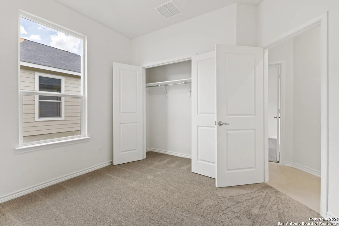 Photo of 405 Panther Way
