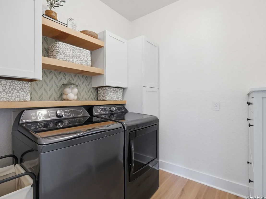 Photo of 598 Summersweet