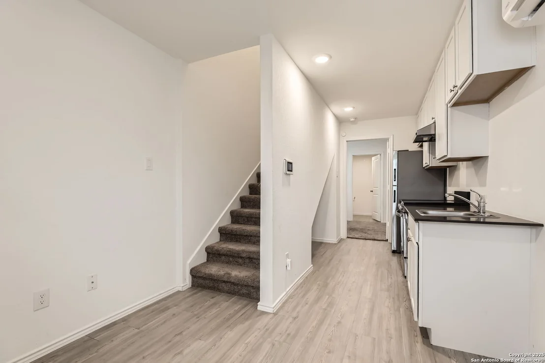 Photo of 7157 Elm Cove