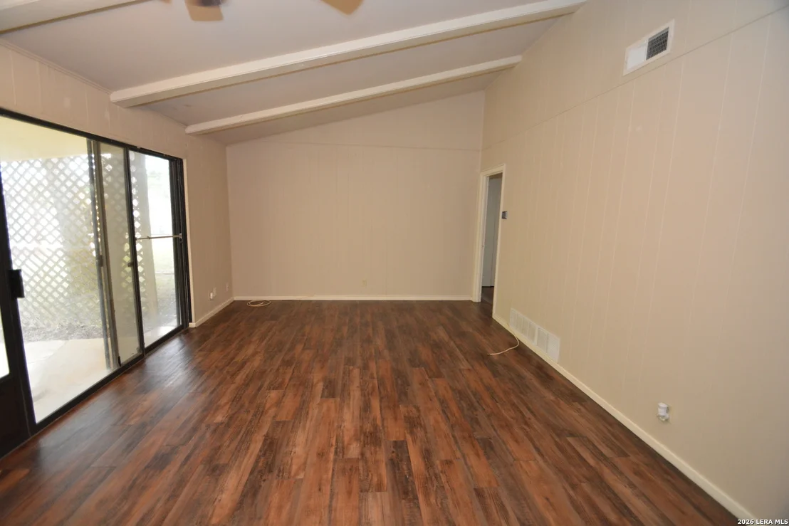 Photo of 823 Highgate
