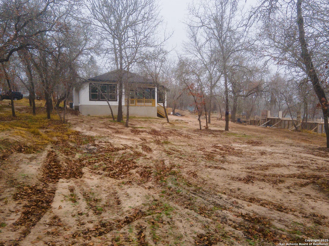 Photo of 22383 MATHIS RD