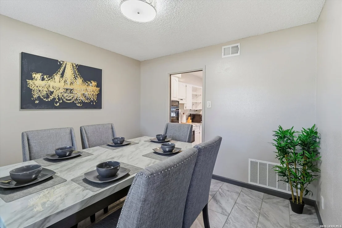 Photo of 16407 Ledge Trail