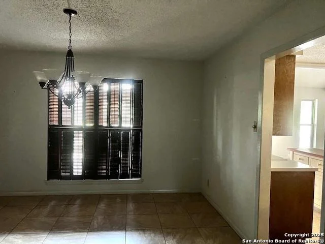 Photo of 40 Encino Loma
