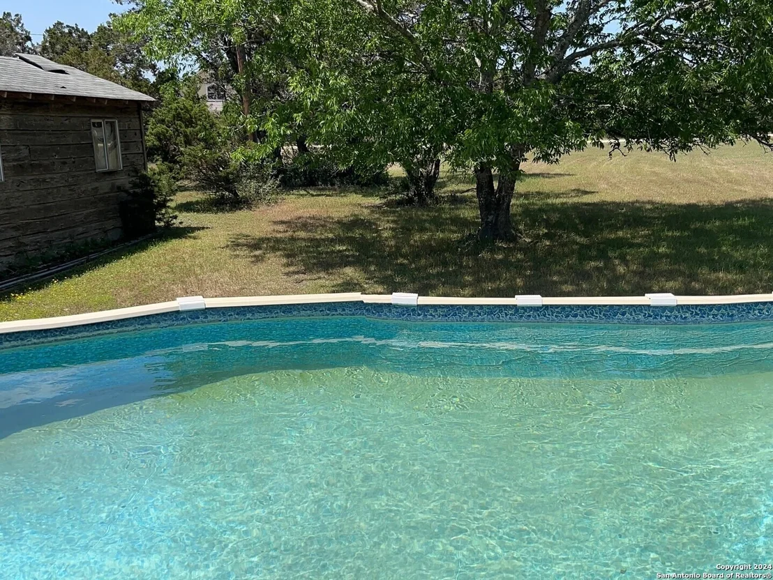 Photo of 1605 Zane Grey
