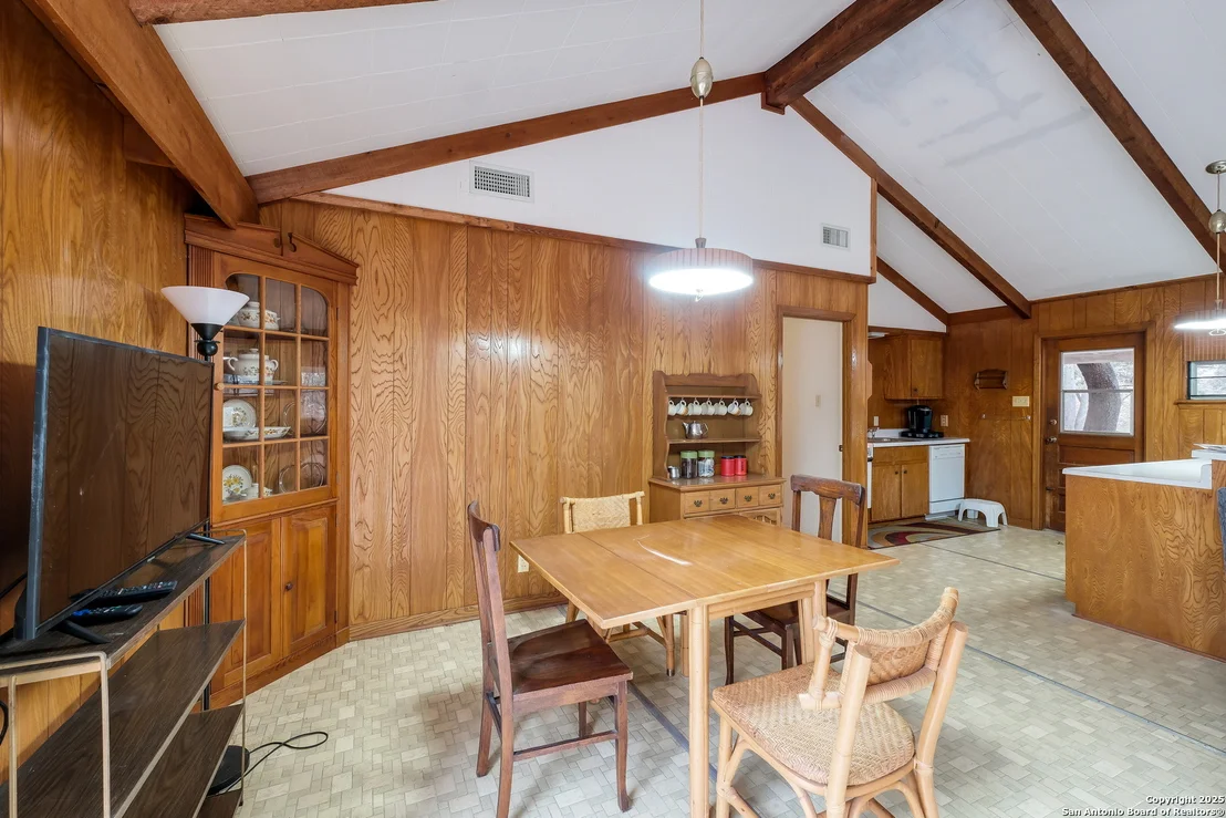 Photo of 1327 SPRINGWATER