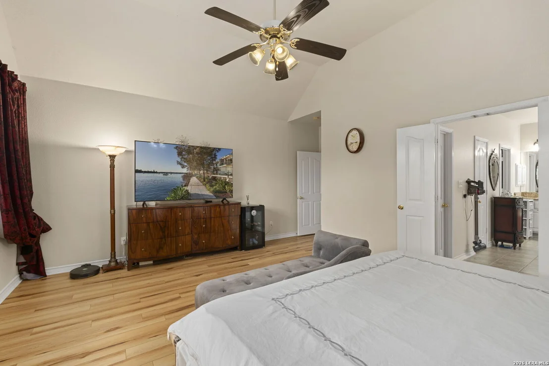 Photo of 38 Cellini