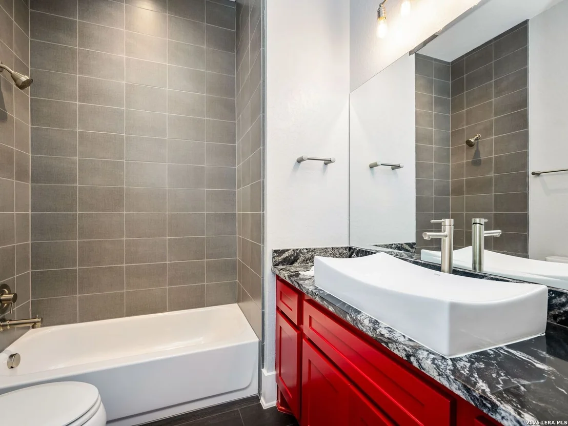 Photo of 8103 Vanity Hill
