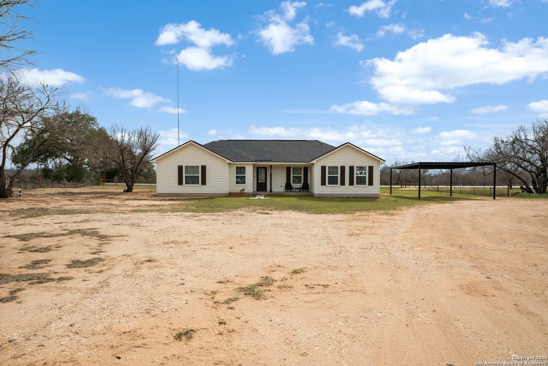 Photo of 102 County Road 2636