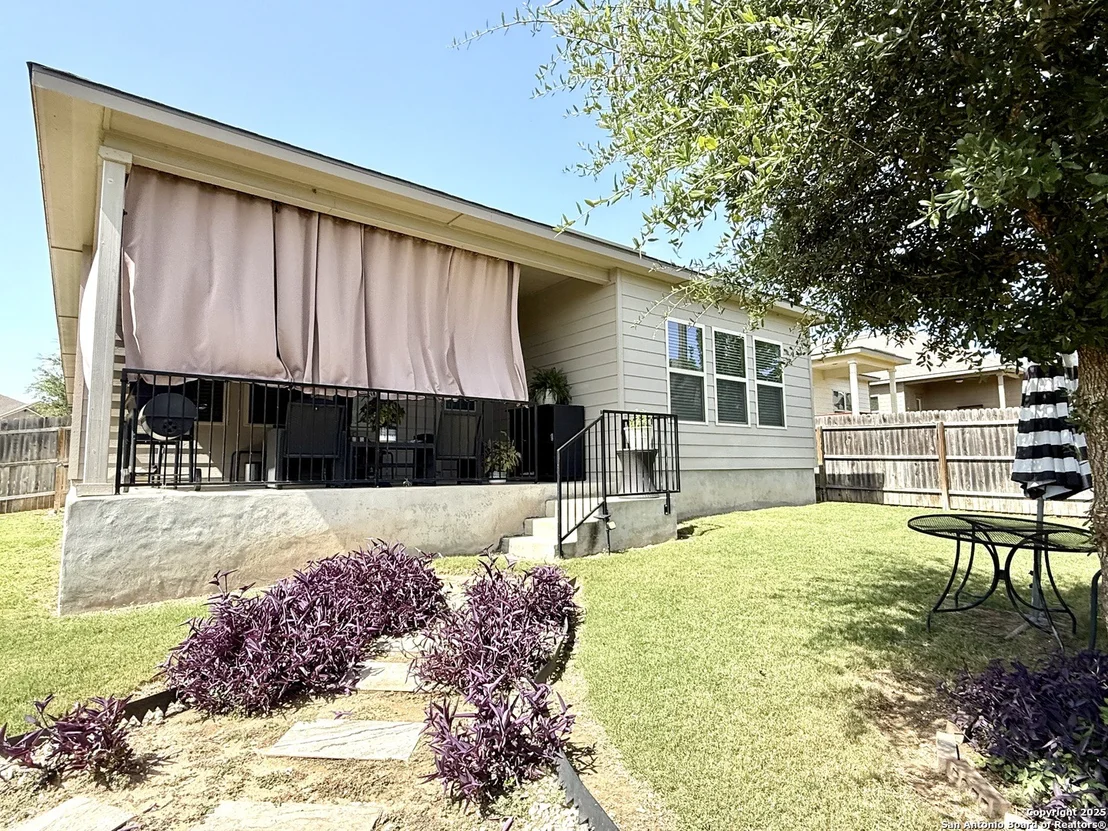Photo of 13026 Bunkhouse