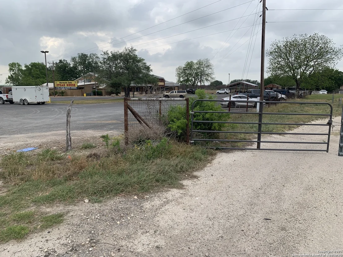 Photo of 161 STATE HIGHWAY 173 S