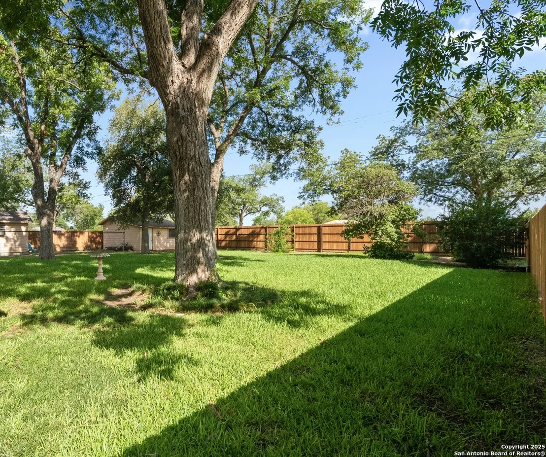 Photo of 818 Cherry