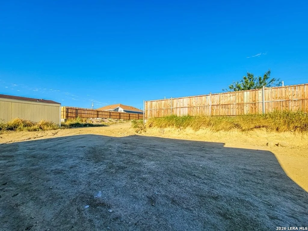 Photo of 1022 Colon Lane