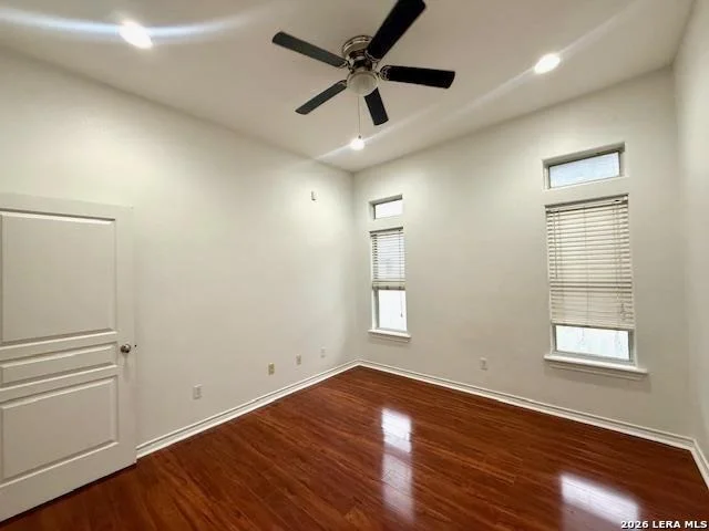 Photo of 1826 Willow Creek Dr.