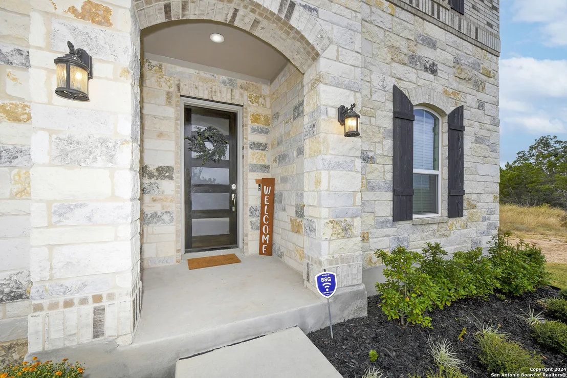 Photo of 1114 TAUBENFELD