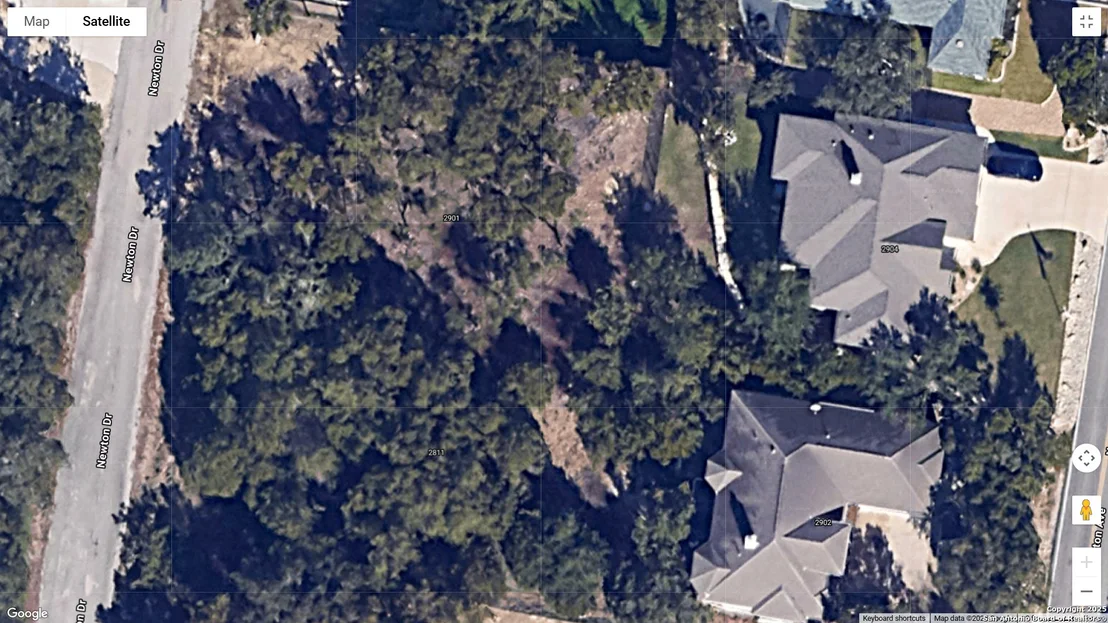 Photo of 2900 Newton