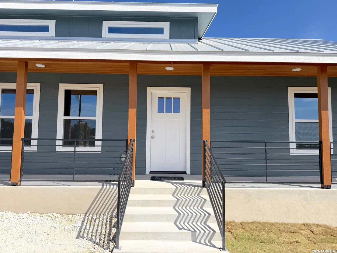 Photo of 1155 Southline