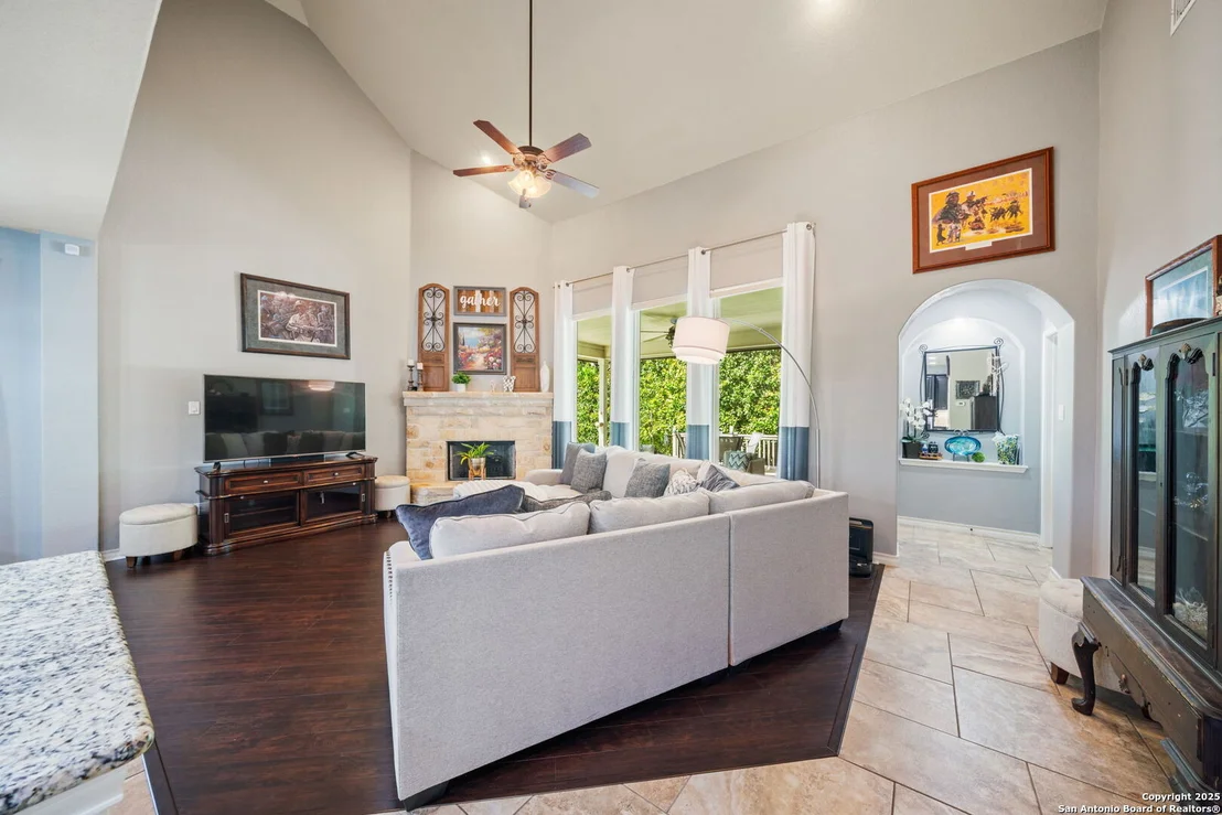 Photo of 505 Saddle Hill