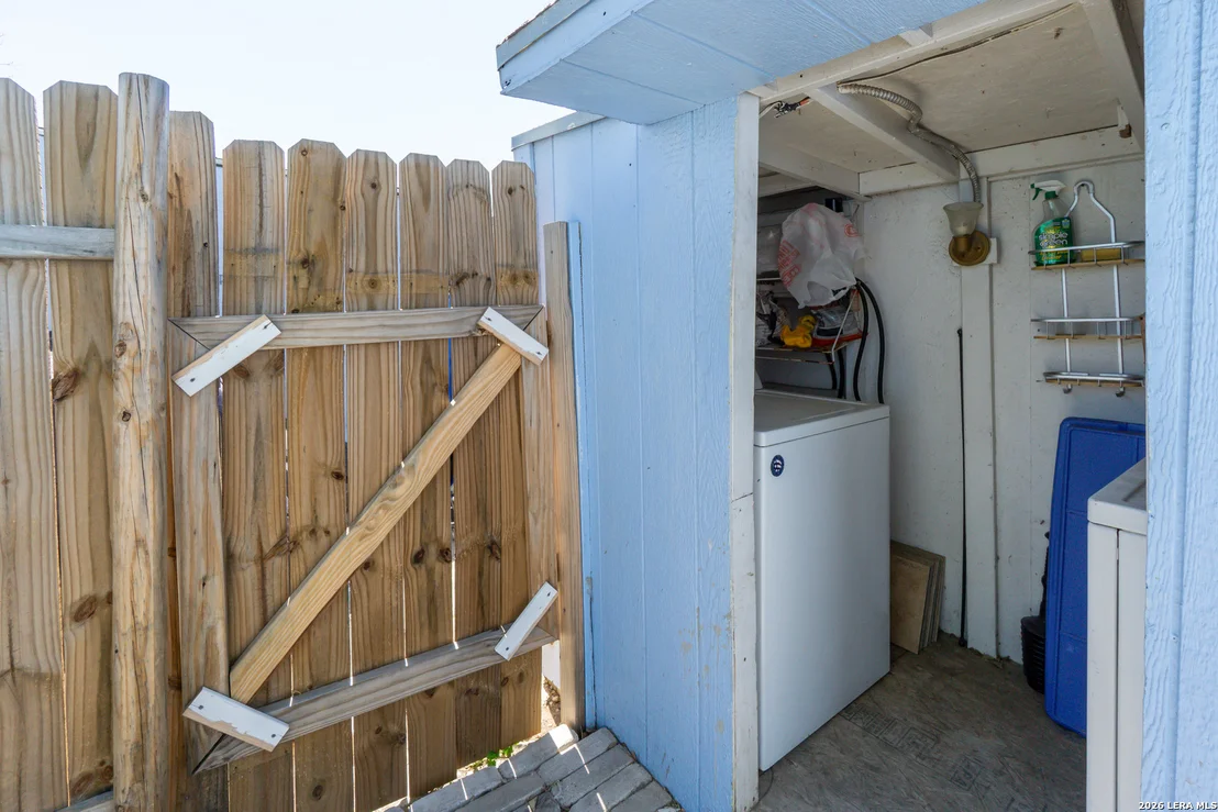 Photo of 1203 Vickers