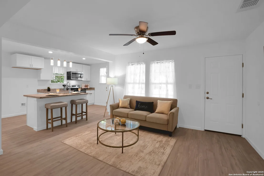Photo of 1602 SACRAMENTO