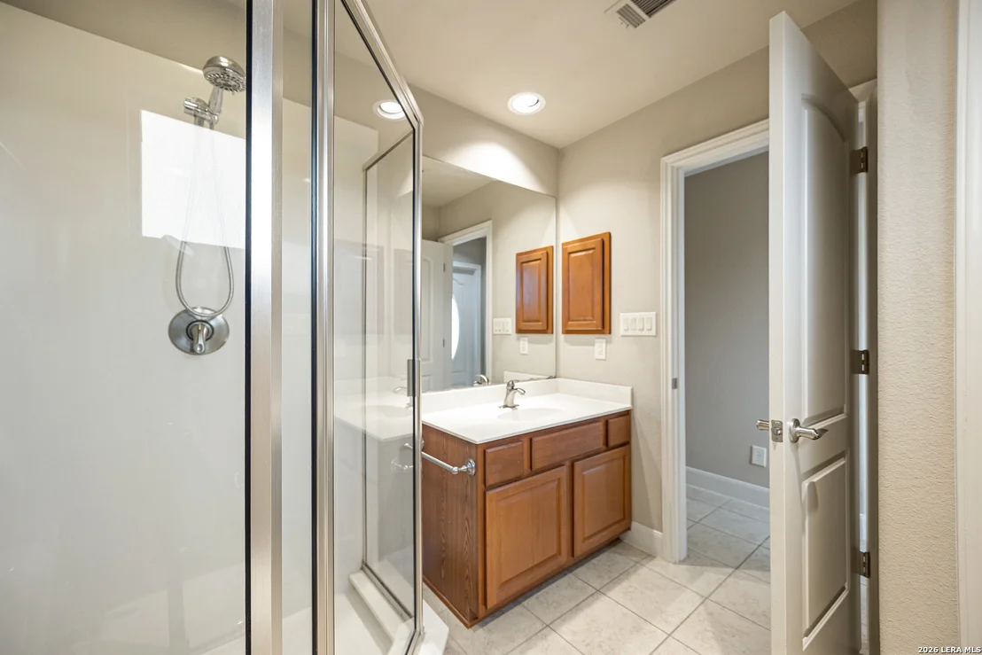 Photo of 217 High Point Cir