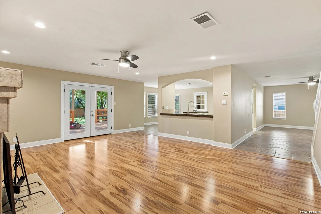 Photo of 11623 Gulf Station