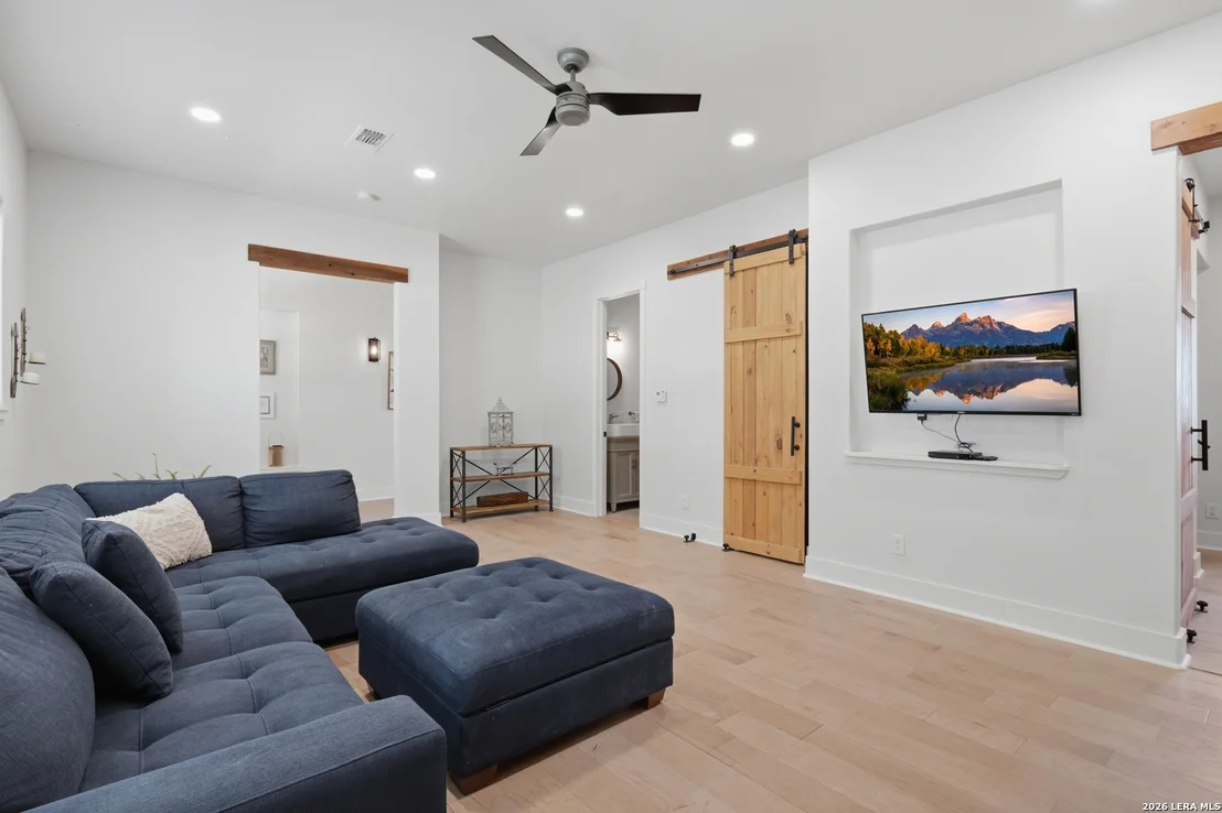 Photo of 231 River Bend Place