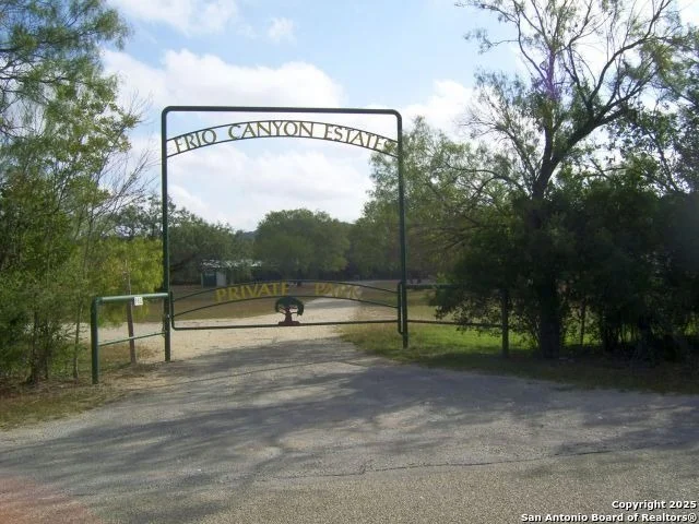 Photo of 000 Frio Canyon Loop