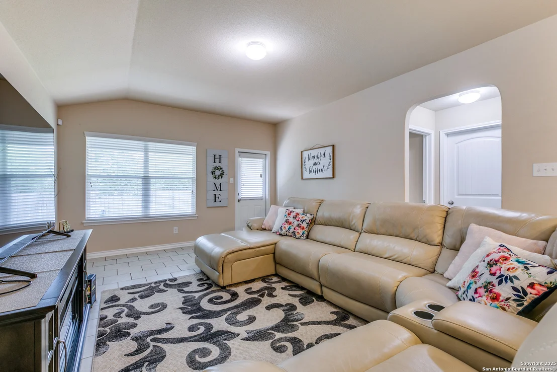 Photo of 4122 Salado