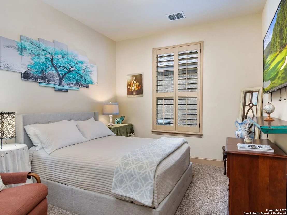 Photo of 105 Retama Road
