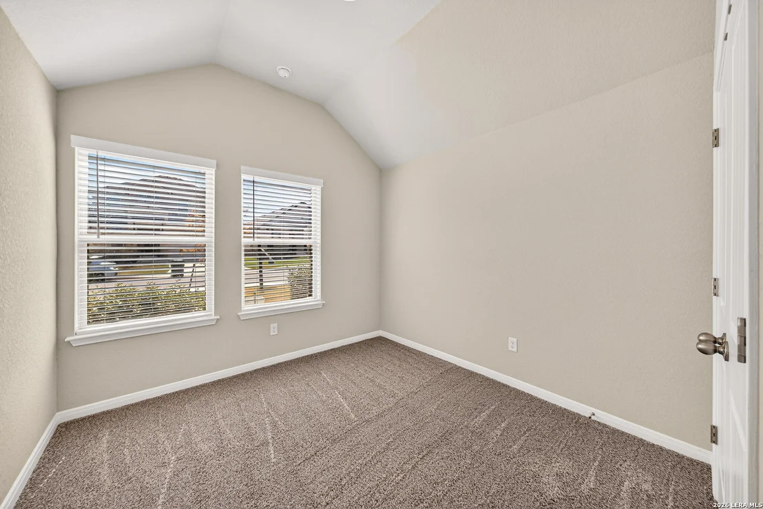 Photo of 12834 hush