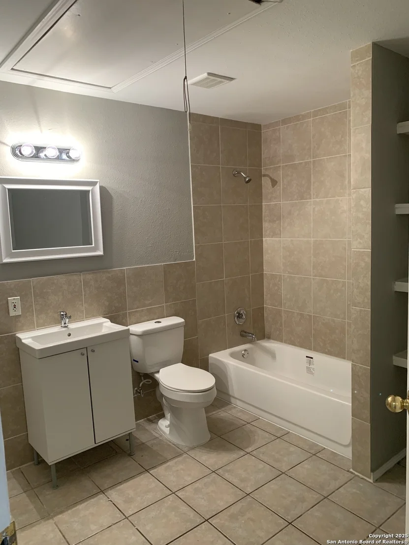 Photo of 509 Meadow Forge
