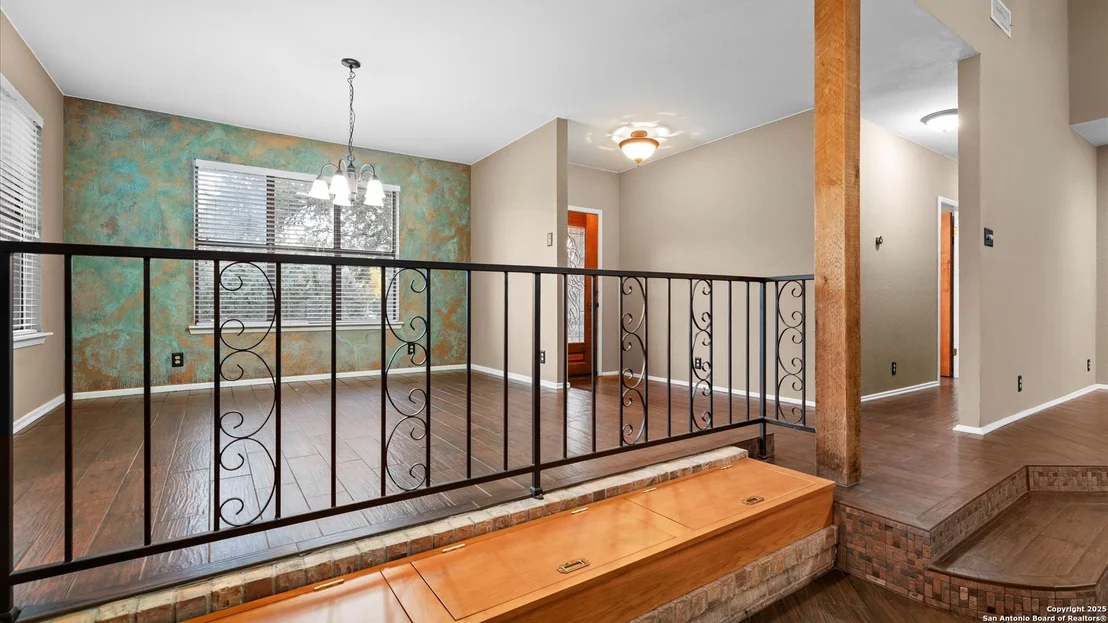 Photo of 9521 Sumac