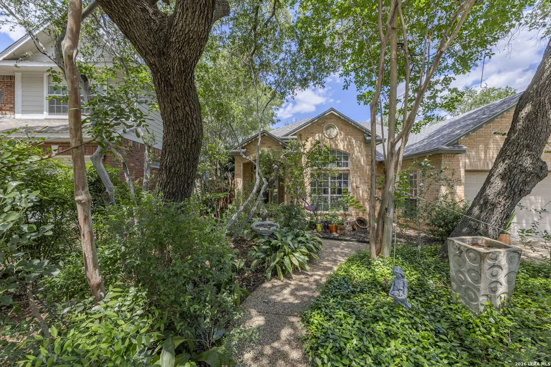 Photo of 2039 Thicket Trail Dr