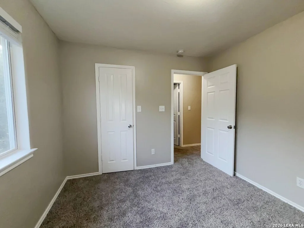 Photo of 8423 Copperbluff