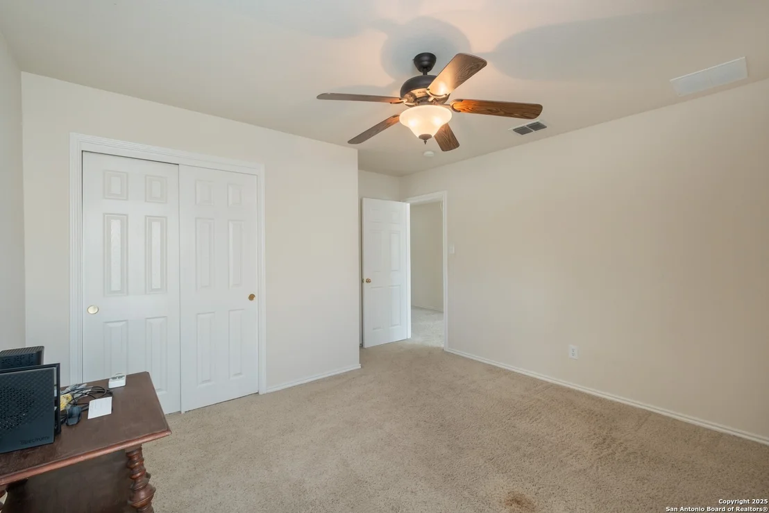 Photo of 234 Turnberry Dr