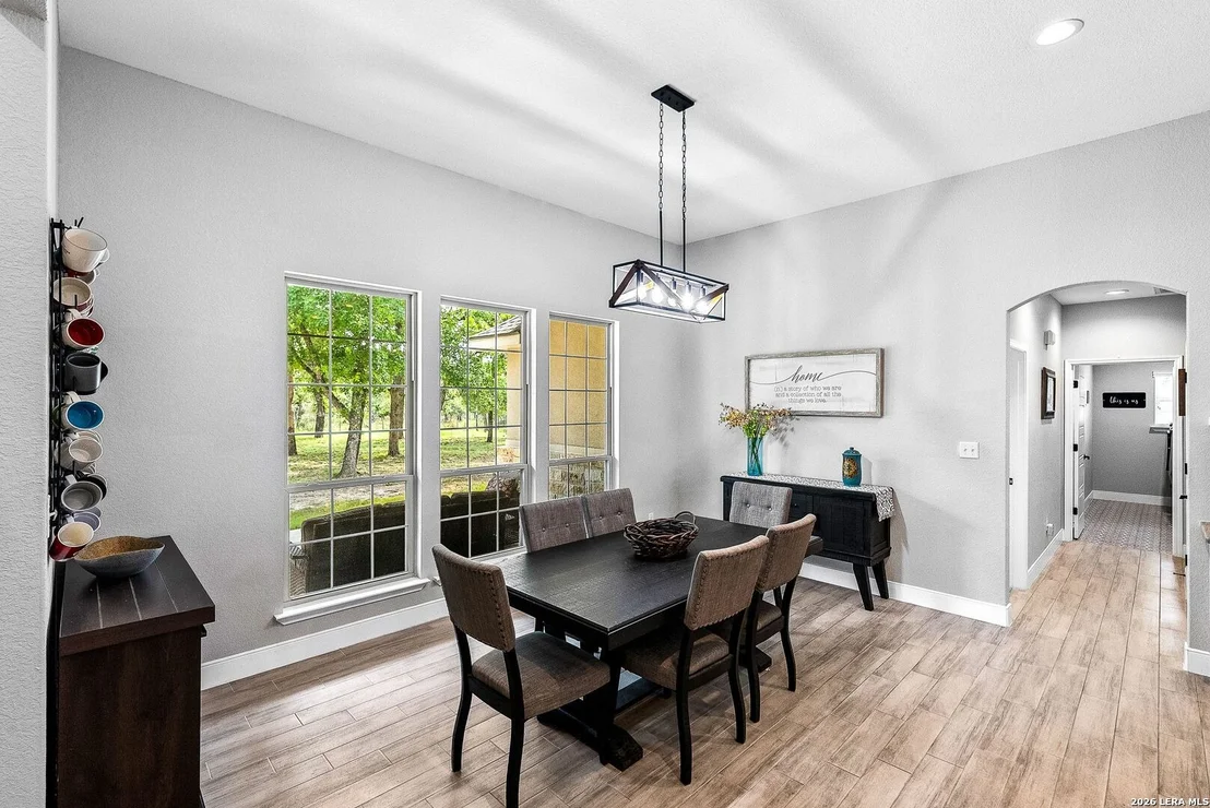 Photo of 156 Crescent Ridge