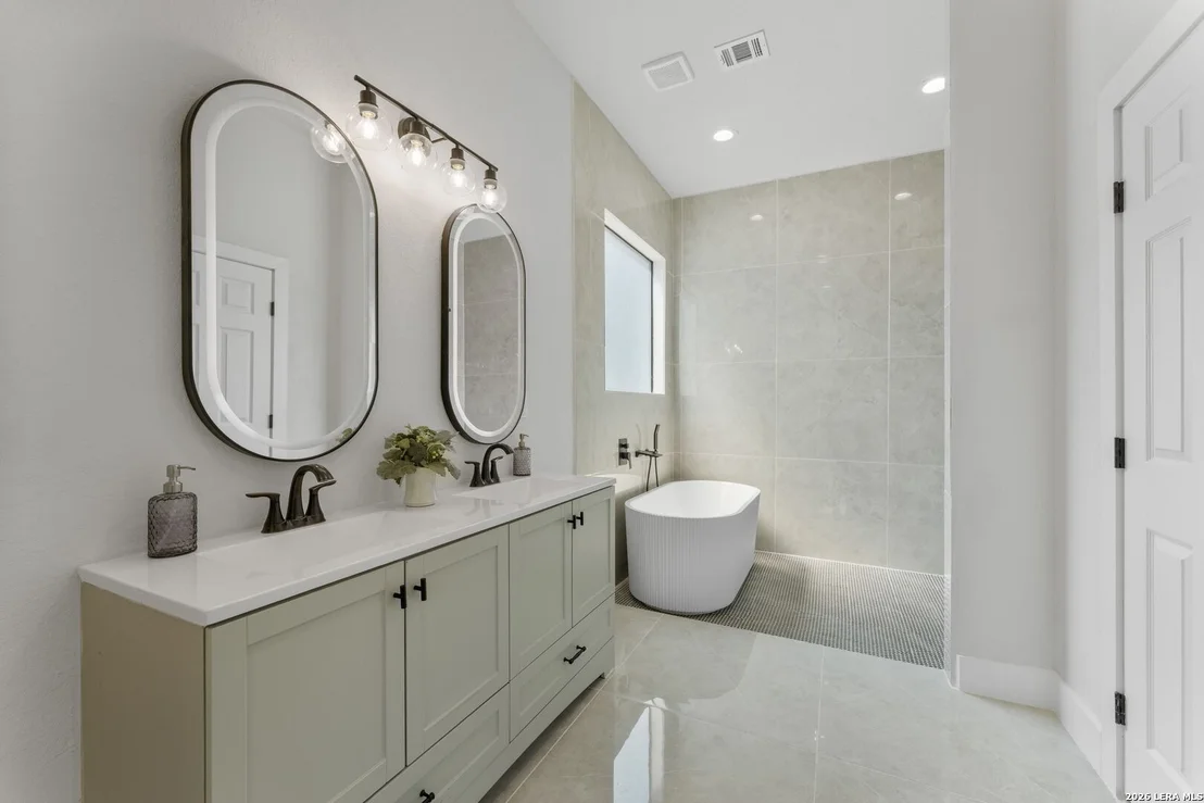 Photo of 8228 Utopia Blvd