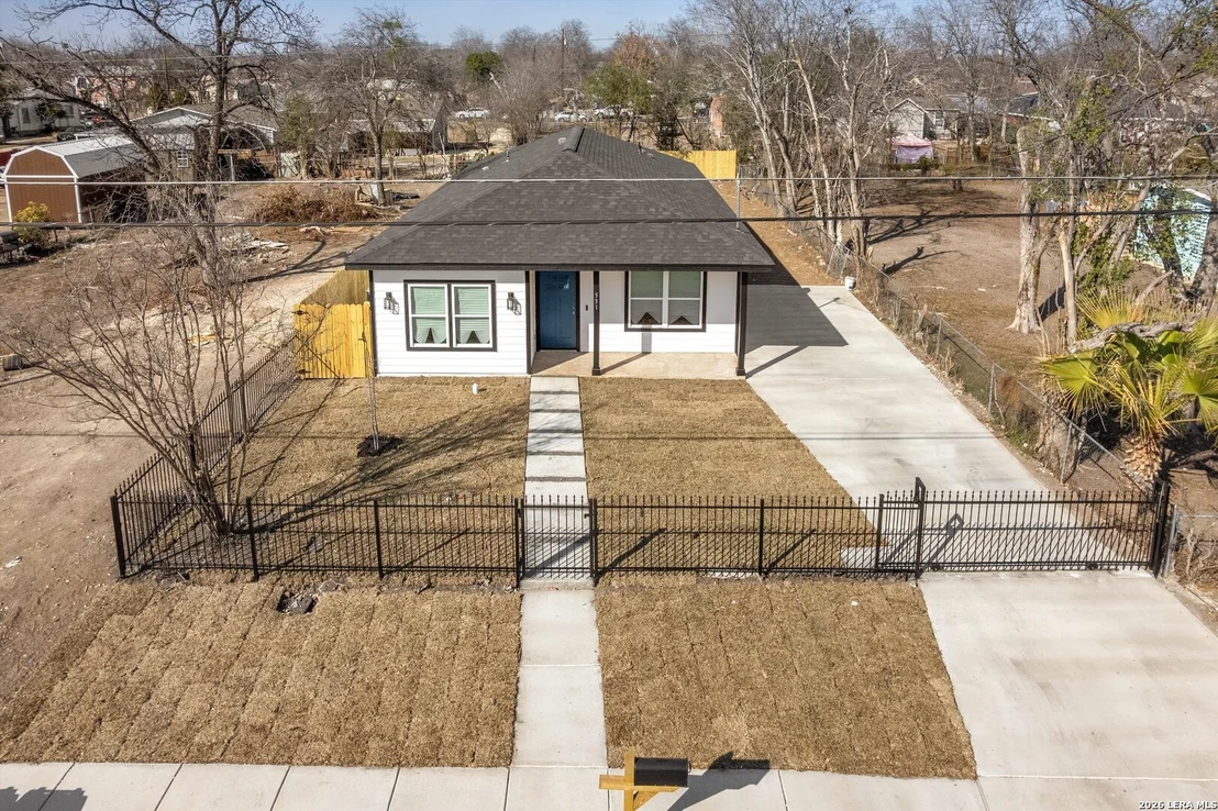 Photo of 531 Sunglo
