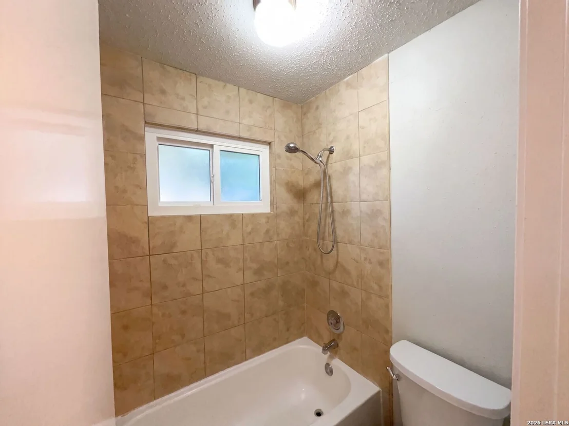 Photo of 9511 ELM GLN