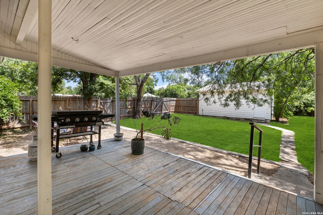 Photo of 1602 TEXAS AVE