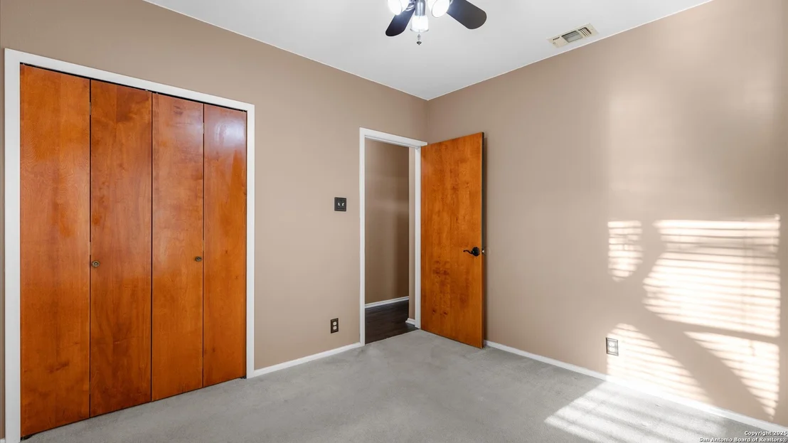 Photo of 9521 Sumac