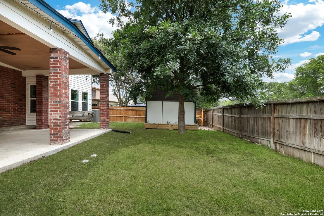 Photo of 9642 Elmstone