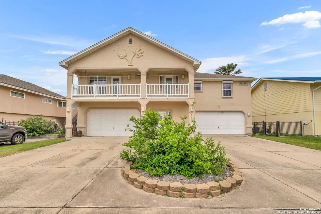 Photo of 162 Whiteley Dr
